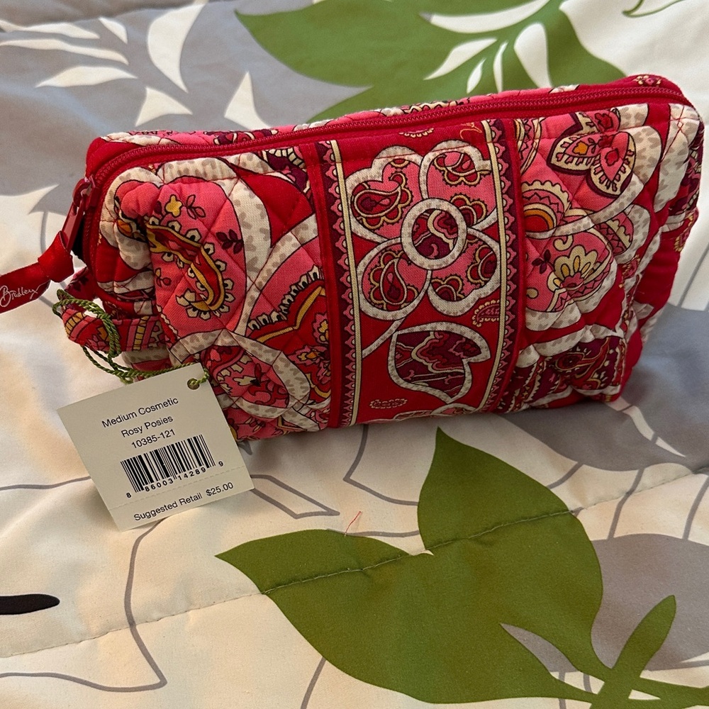 NWT Vera Bradley Red Paisley Cosmetic Bag - Picture 3 of 9